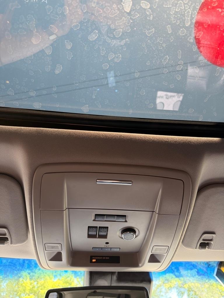 GMC Yukon XL Denali 4WD 2017