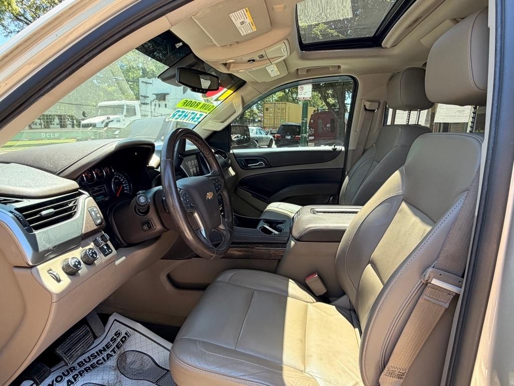 Chevrolet Suburban LT 4WD 2016