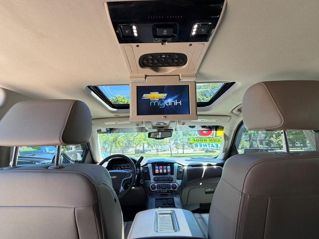Chevrolet Suburban LT 4WD 2016