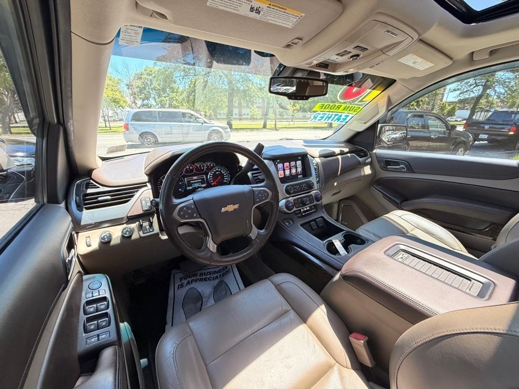 Chevrolet Suburban LT 4WD 2016