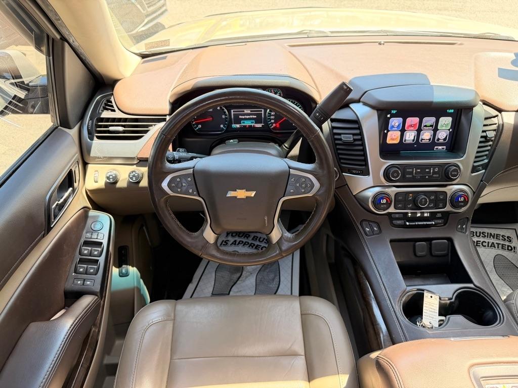 Chevrolet Suburban LT 4WD 2016