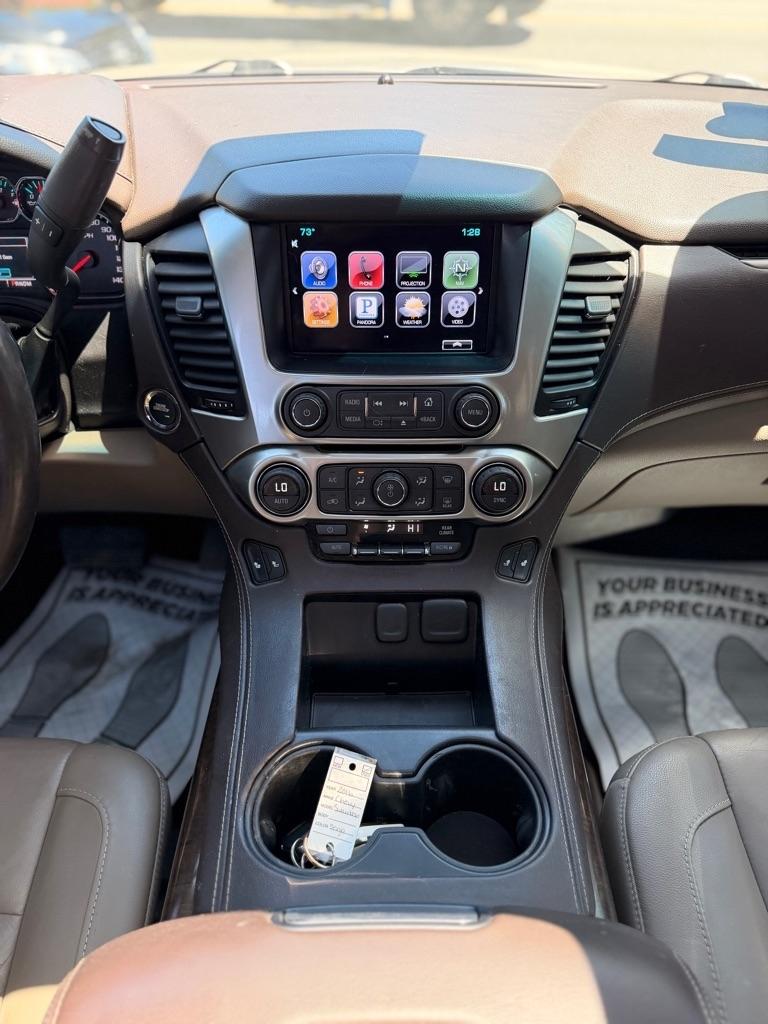 Chevrolet Suburban LT 4WD 2016