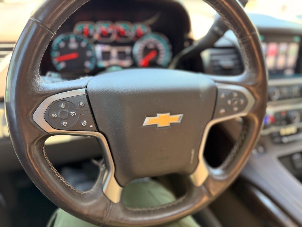 Chevrolet Suburban LT 4WD 2016