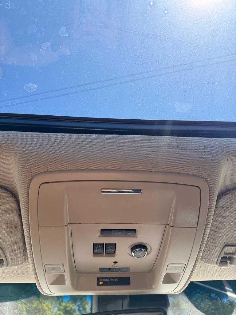 Chevrolet Suburban LT 4WD 2016
