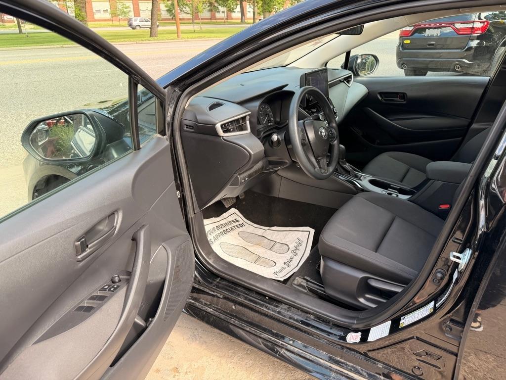 Toyota Corolla LE 2024