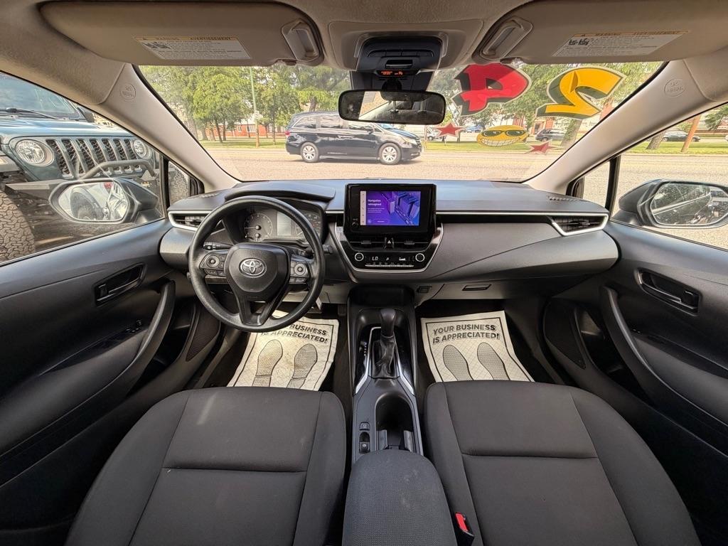 Toyota Corolla LE 2024