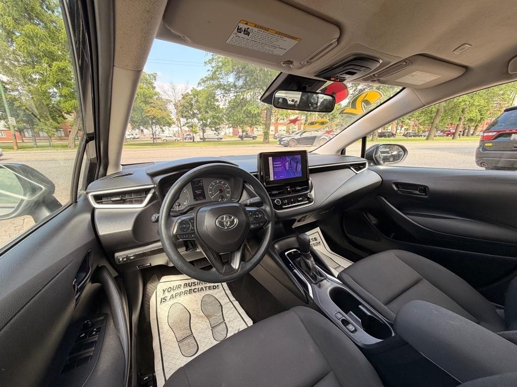 Toyota Corolla LE 2024