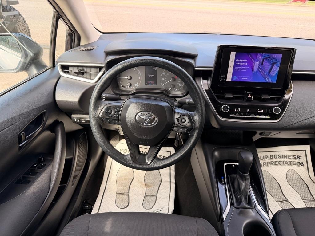 Toyota Corolla LE 2024