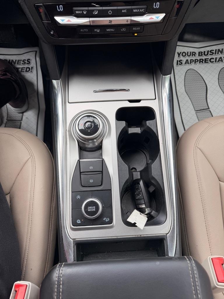 Ford Explorer XLT AWD 2020