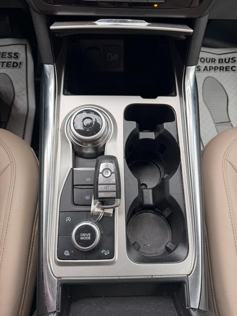 Ford Explorer XLT AWD 2020