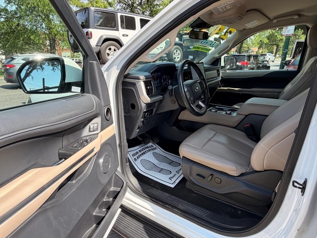 Ford Expedition MAX XLT 4WD 2024
