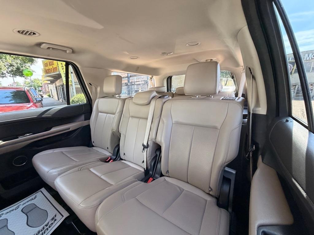 Ford Expedition MAX XLT 4WD 2024