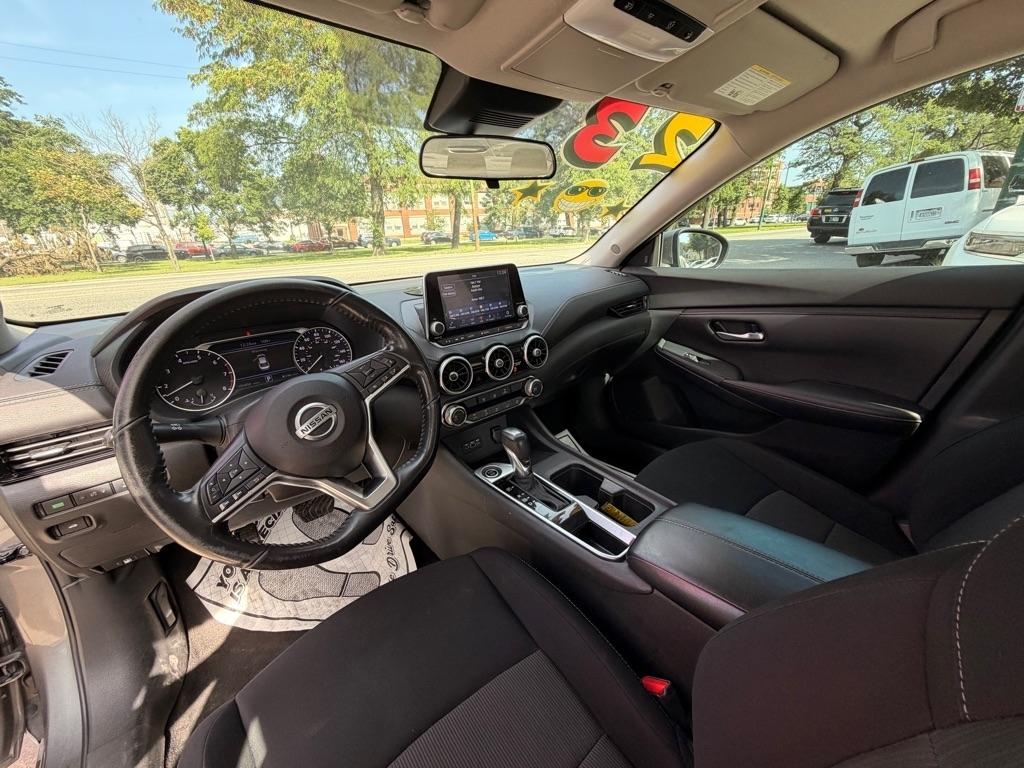 Nissan Sentra SV 2023