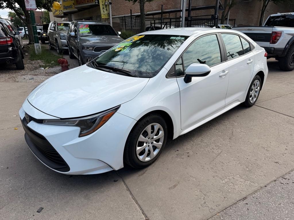 Toyota Corolla LE 2024