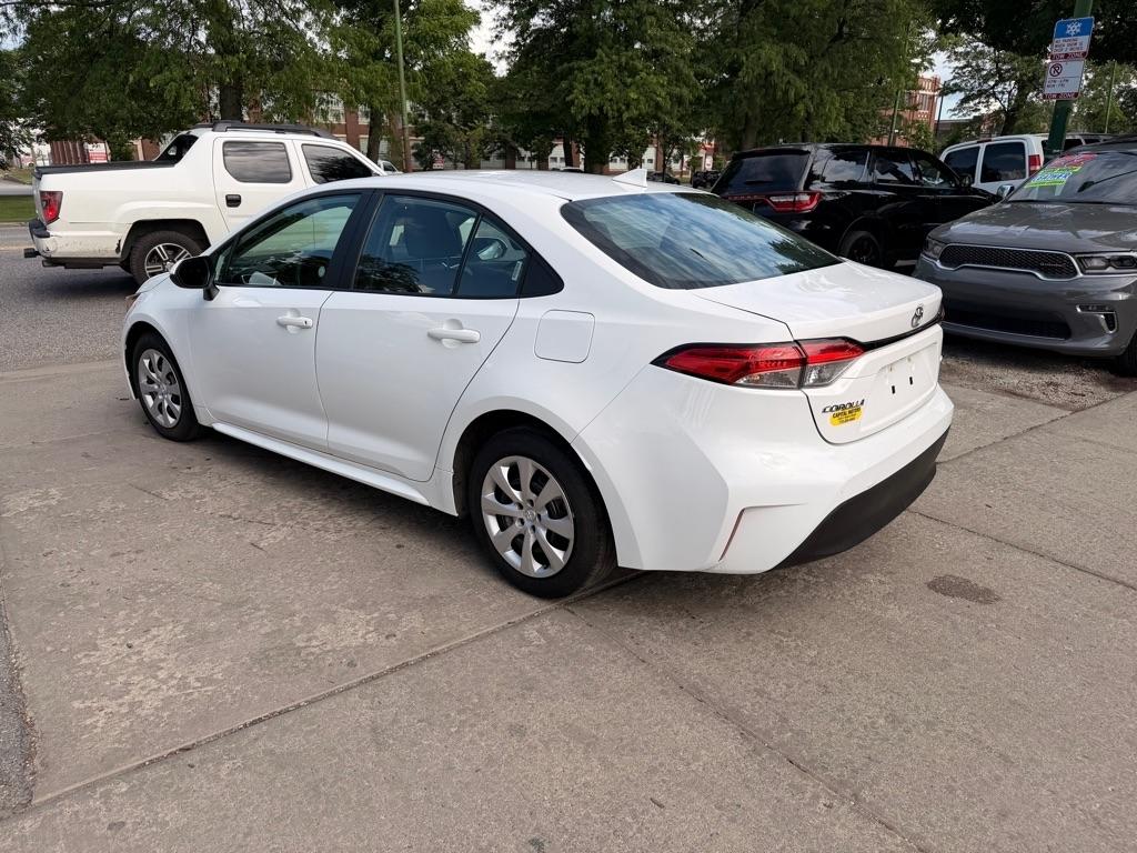 Toyota Corolla LE 2024