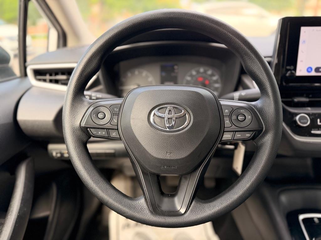 Toyota Corolla LE 2024