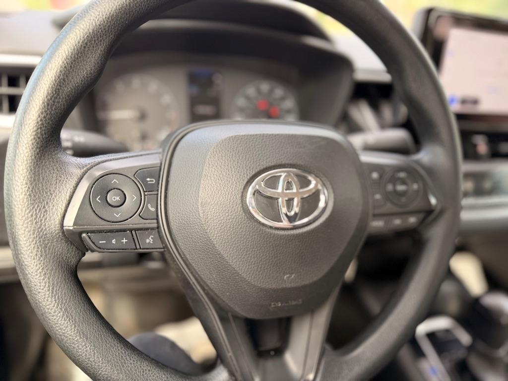 Toyota Corolla LE 2024