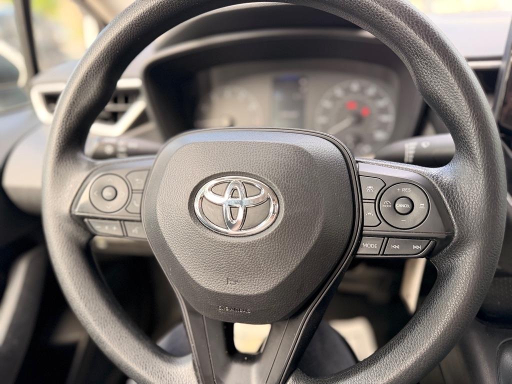 Toyota Corolla LE 2024