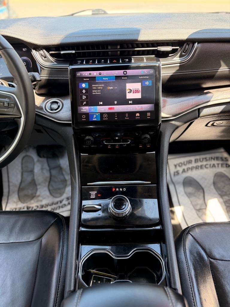 Jeep Grand Cherokee L Limited 4WD 2023