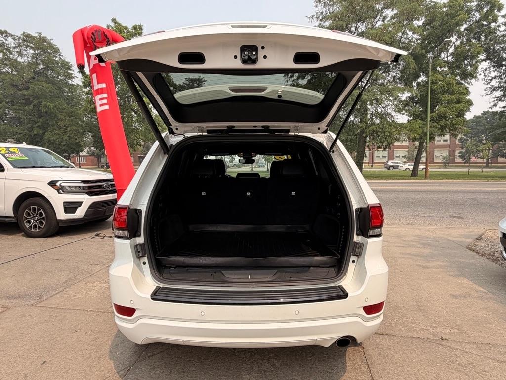 Jeep Grand Cherokee Laredo 4WD 2018