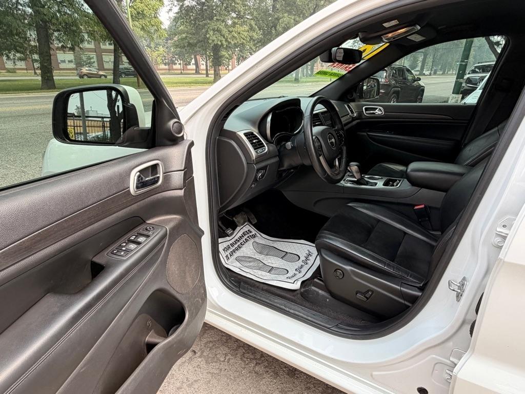 Jeep Grand Cherokee Laredo 4WD 2018