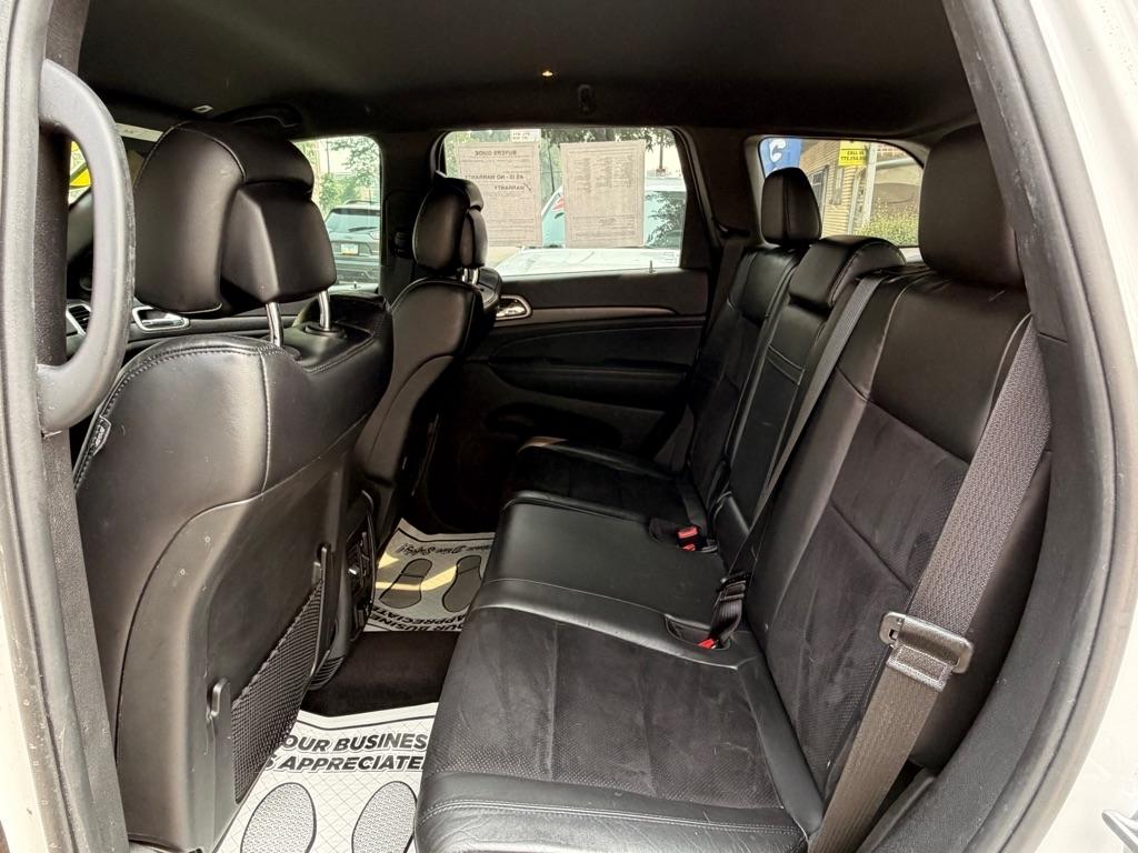 Jeep Grand Cherokee Laredo 4WD 2018