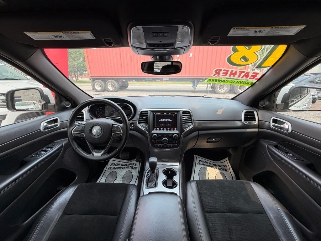 Jeep Grand Cherokee Laredo 4WD 2018