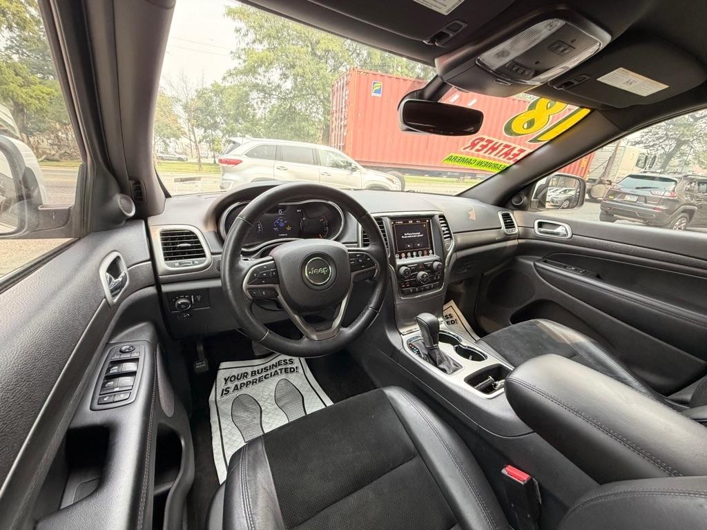 Jeep Grand Cherokee Laredo 4WD 2018