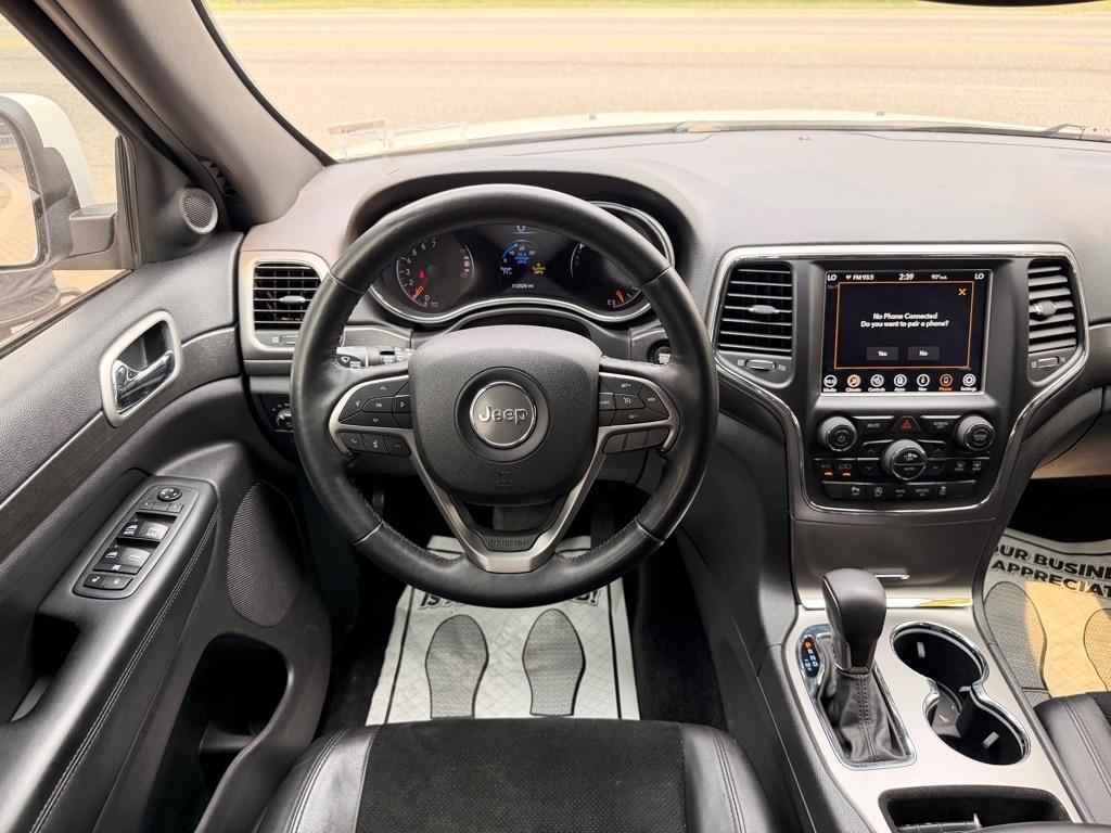 Jeep Grand Cherokee Laredo 4WD 2018