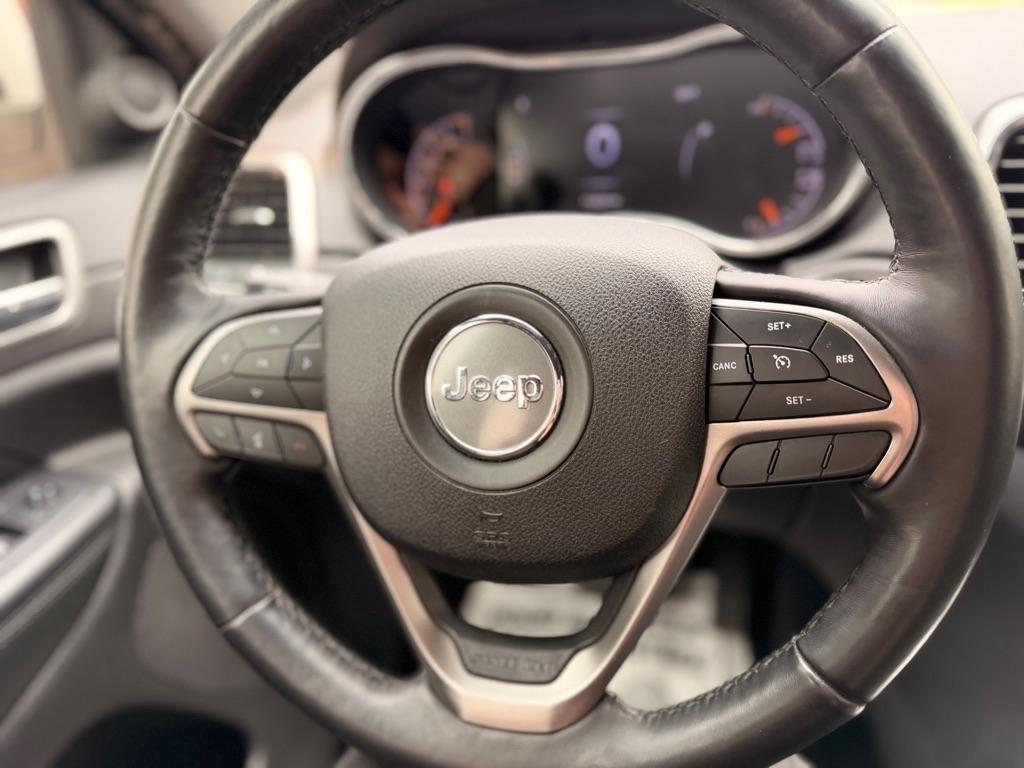 Jeep Grand Cherokee Laredo 4WD 2018