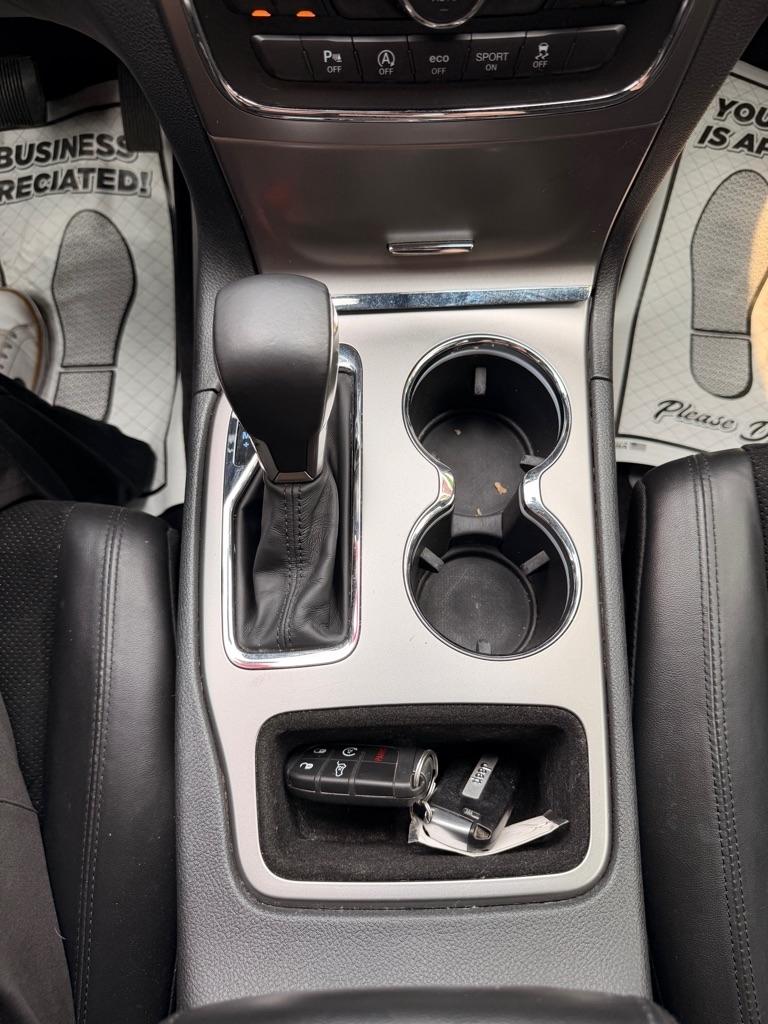Jeep Grand Cherokee Laredo 4WD 2018