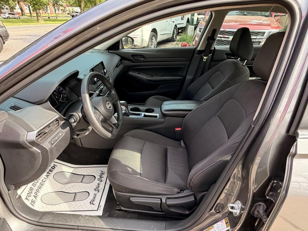 Nissan Altima 2.5 S 2023