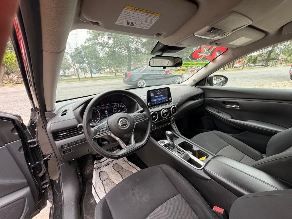 Nissan Sentra SV 2023