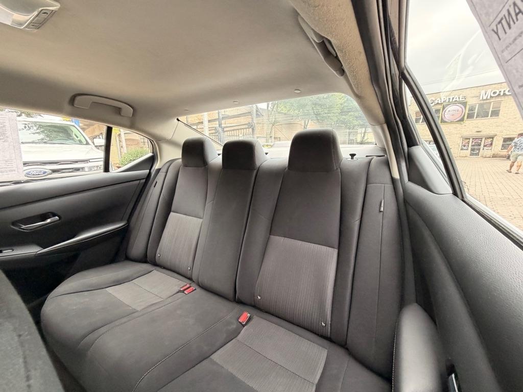 Nissan Sentra SV 2023