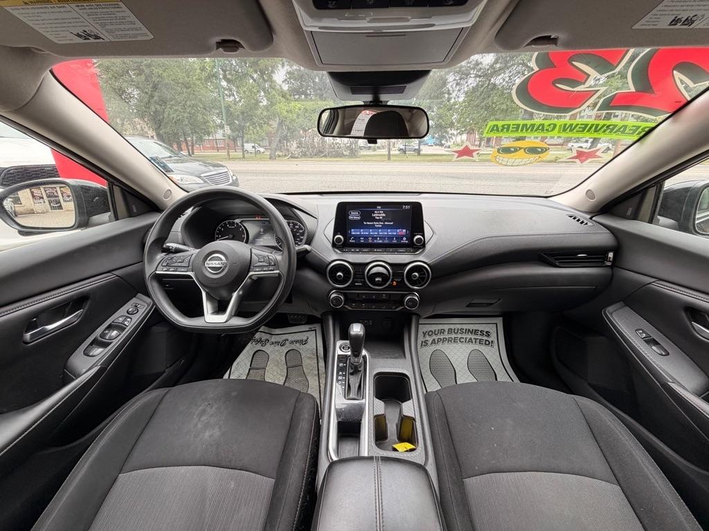 Nissan Sentra SV 2023
