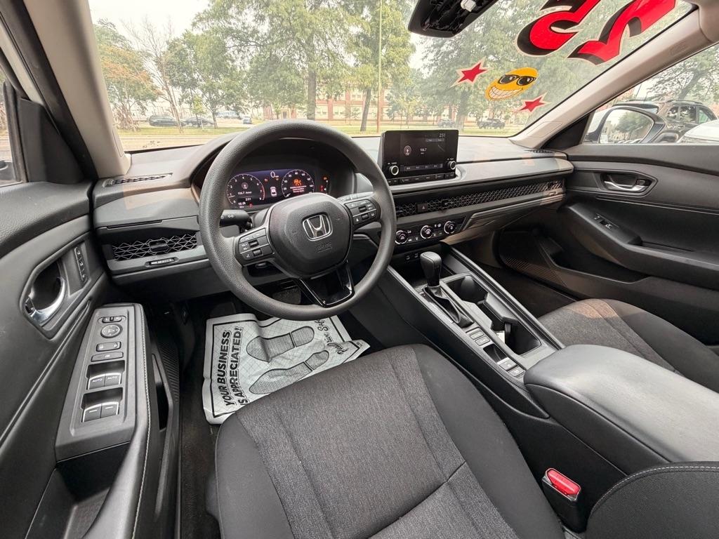 Honda Accord LX 2025