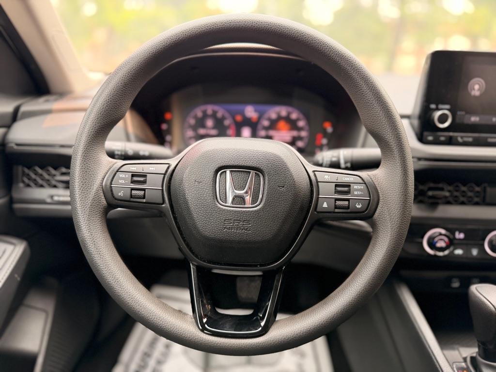 Honda Accord LX 2025