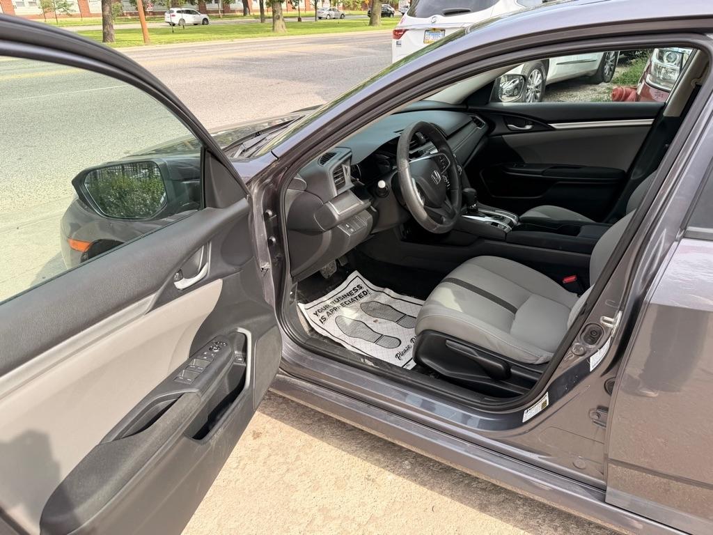 Honda Civic LX Sedan CVT 2018