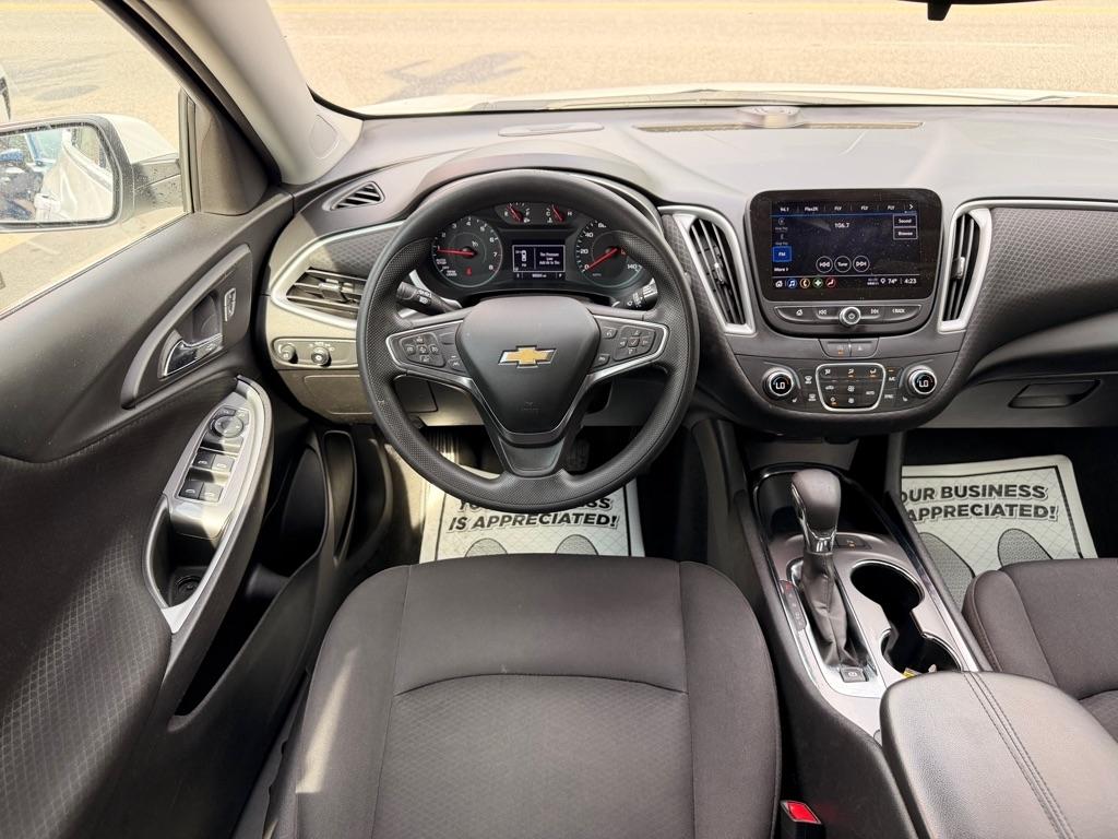 Chevrolet Malibu  2024
