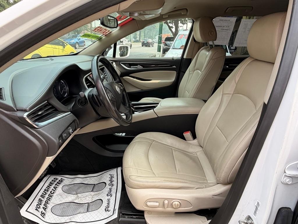 Buick Enclave Essence FWD 2019