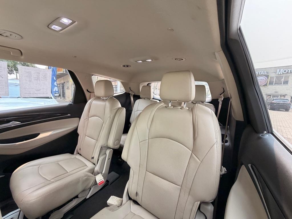 Buick Enclave Essence FWD 2019