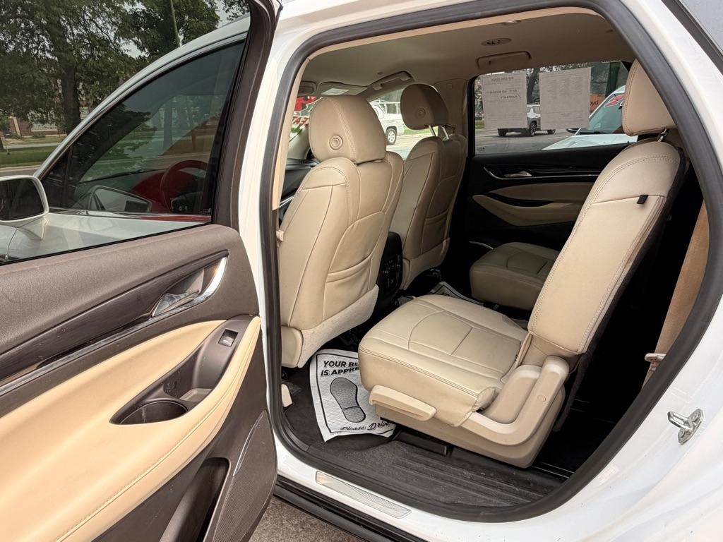 Buick Enclave Essence FWD 2019