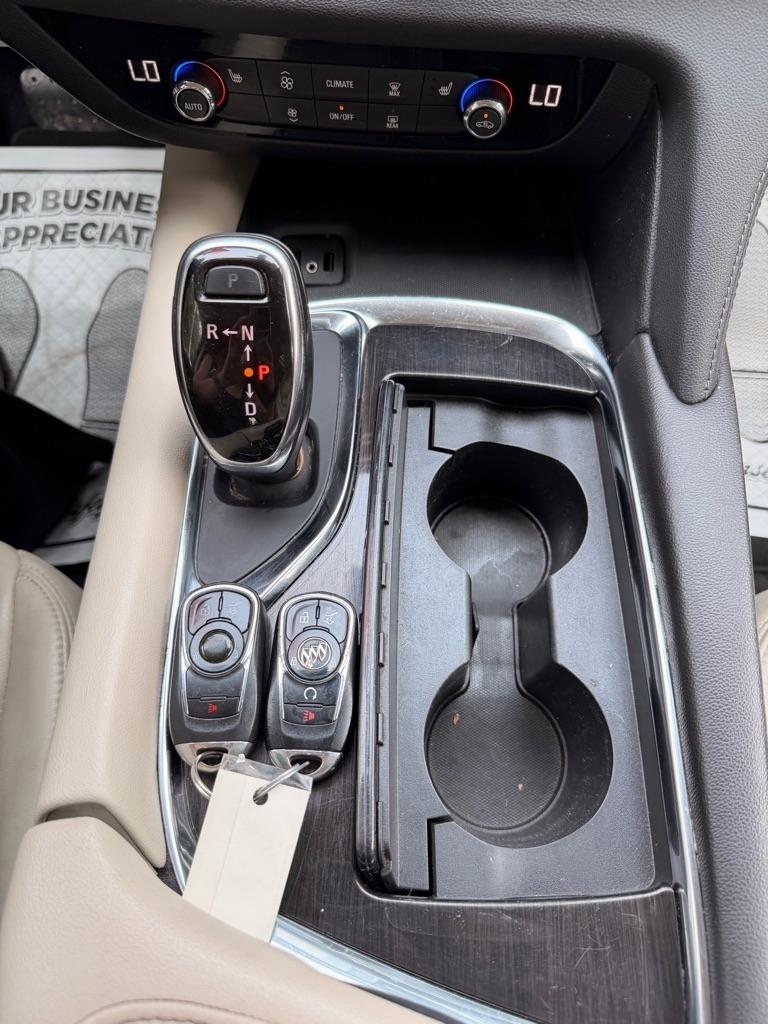 Buick Enclave Essence FWD 2019