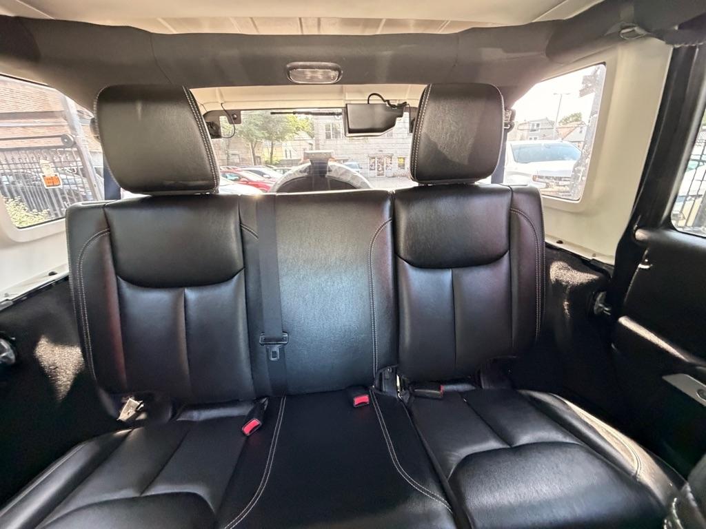 Jeep Wrangler Unlimited Sahara 4WD 2016