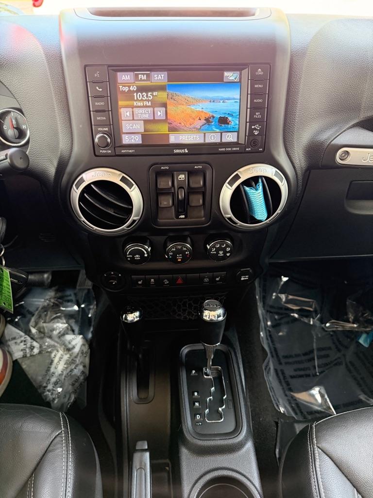 Jeep Wrangler Unlimited Sahara 4WD 2016