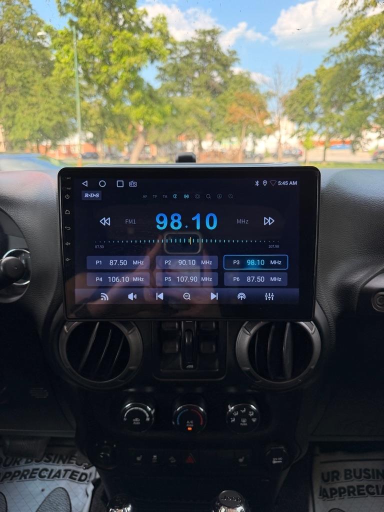 Jeep Wrangler Unlimited Sport 4WD 2017