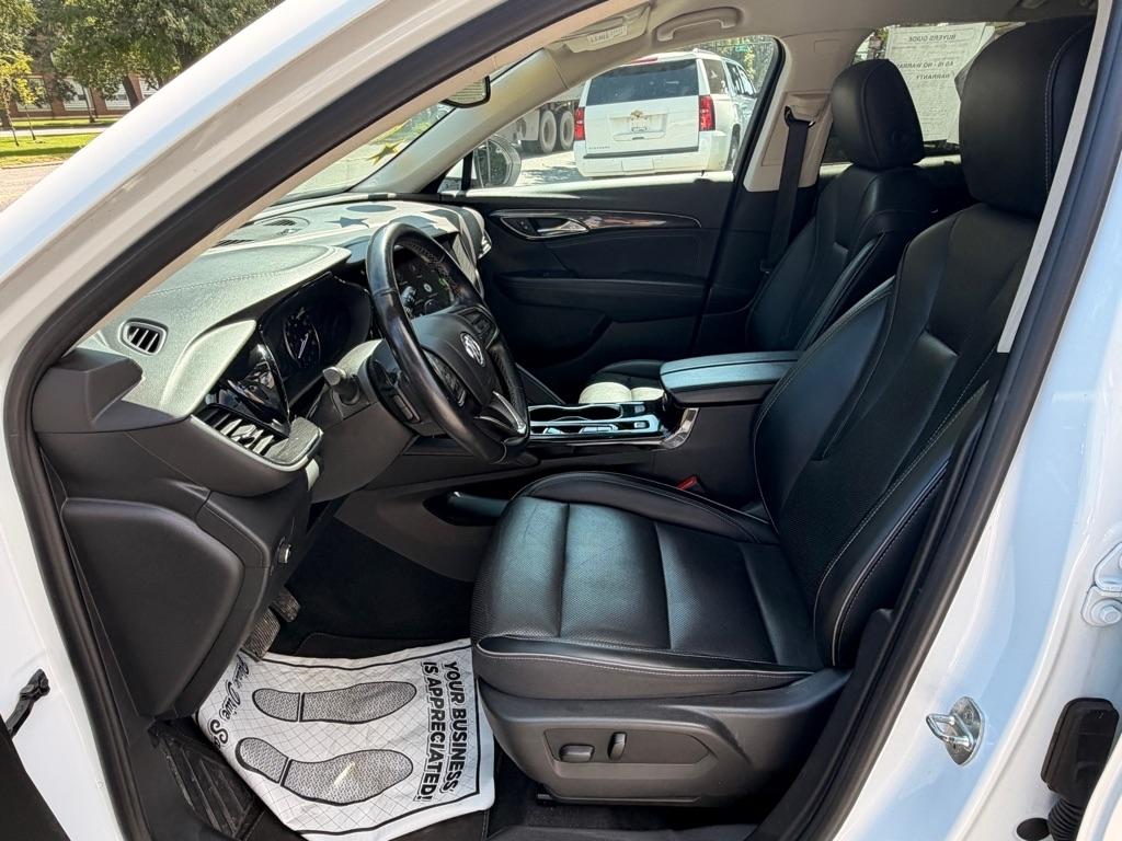 Buick Envision Essense 2023
