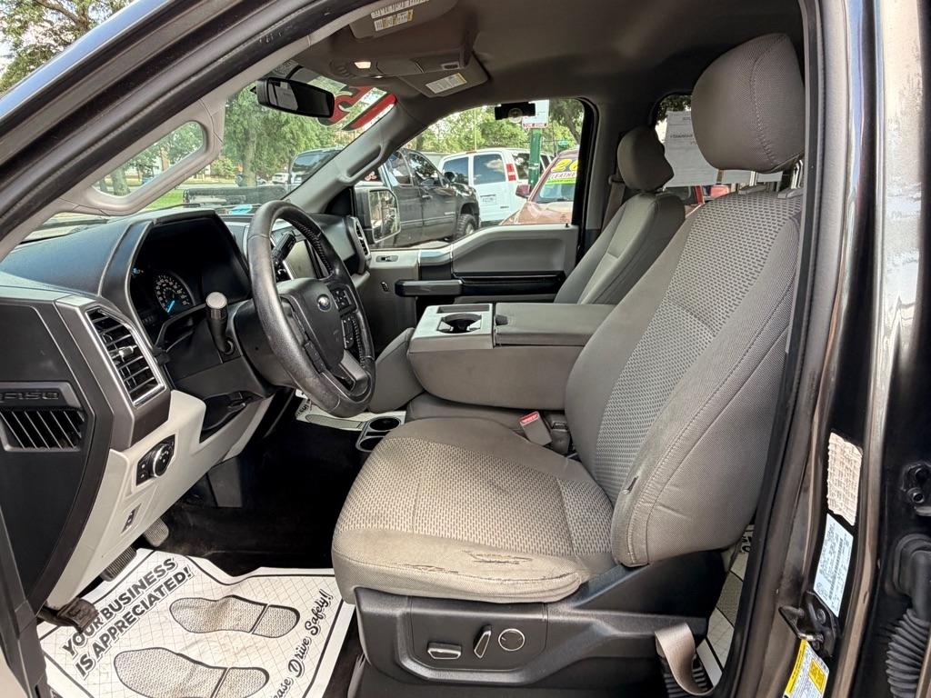 Ford F-150 XL SuperCrew 5.5-ft. Bed 4WD 2015