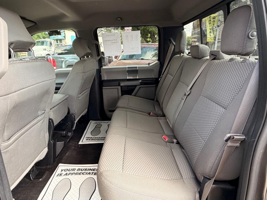 Ford F-150 XL SuperCrew 5.5-ft. Bed 4WD 2015