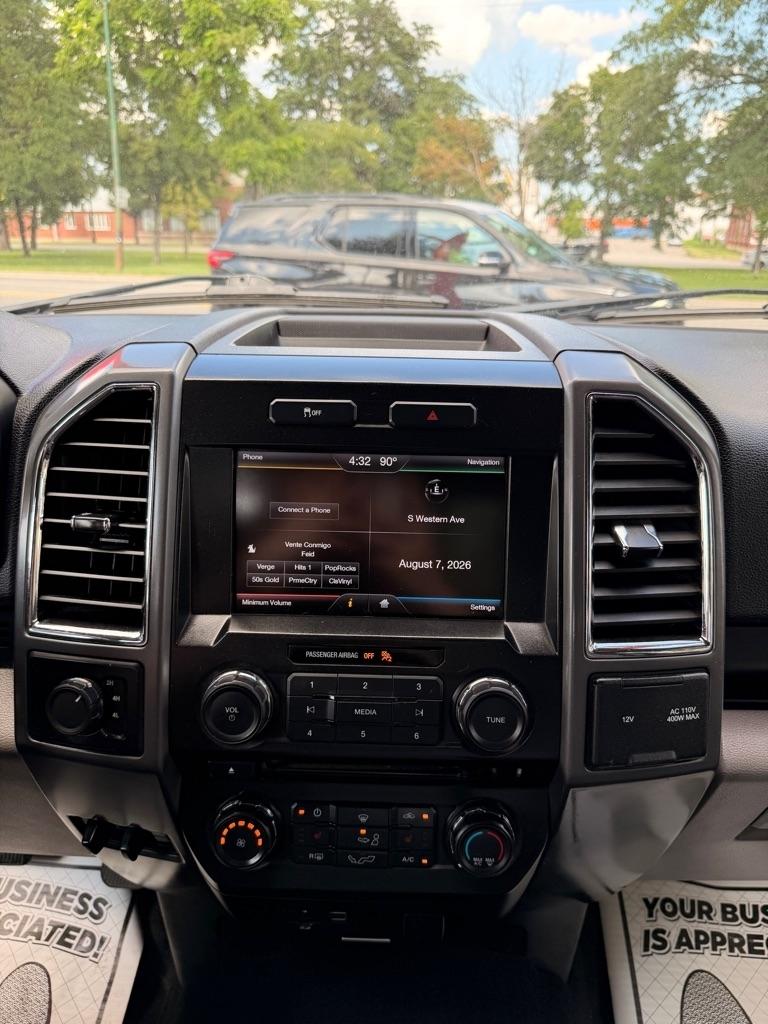 Ford F-150 XL SuperCrew 5.5-ft. Bed 4WD 2015
